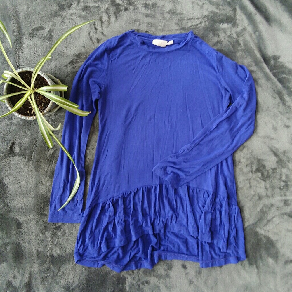Stretchy long sleeve peplum top